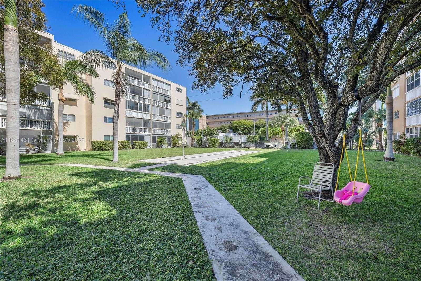 Small Image of 219 NORTH EAST 14TH AVE #101, Hallandale Beach Number 28