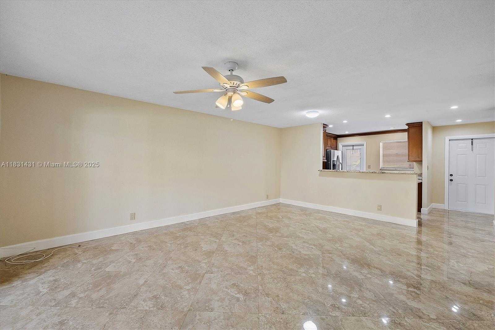 Small Image of 219 NORTH EAST 14TH AVE #101, Hallandale Beach Number 9