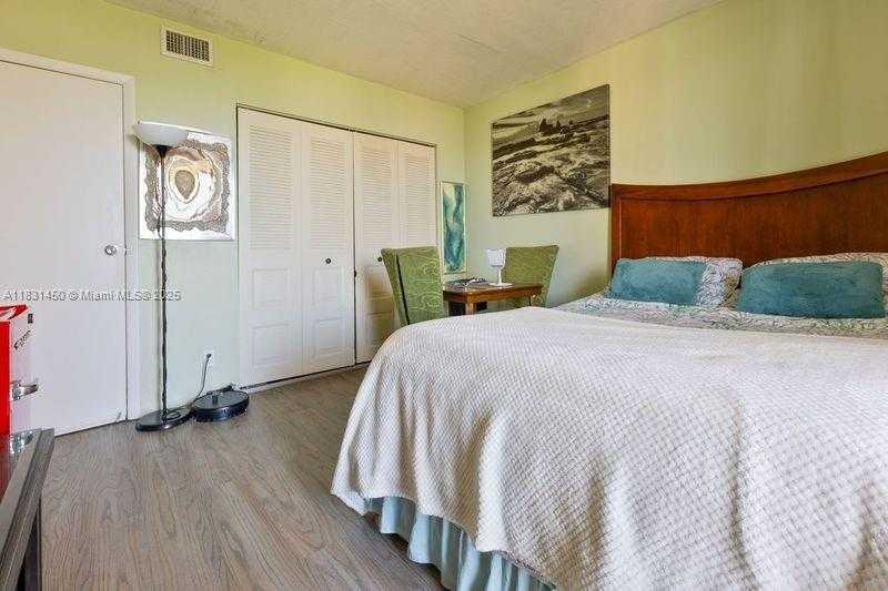 Small Image of 20379 WEST COUNTRY CLUB DR #2636, Aventura Number 10