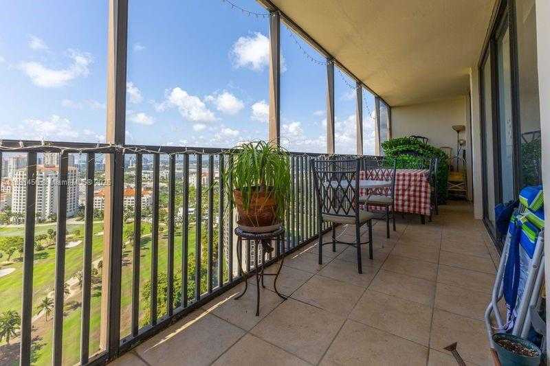 Small Image of 20379 WEST COUNTRY CLUB DR #2636, Aventura Number 15