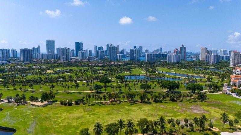 Small Image of 20379 WEST COUNTRY CLUB DR #2636, Aventura Number 25
