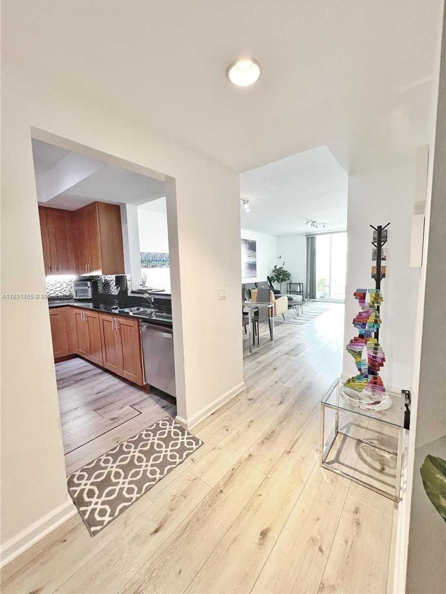 Small Image of 3340 NORTH EAST 190TH ST #1507, Aventura Number 12