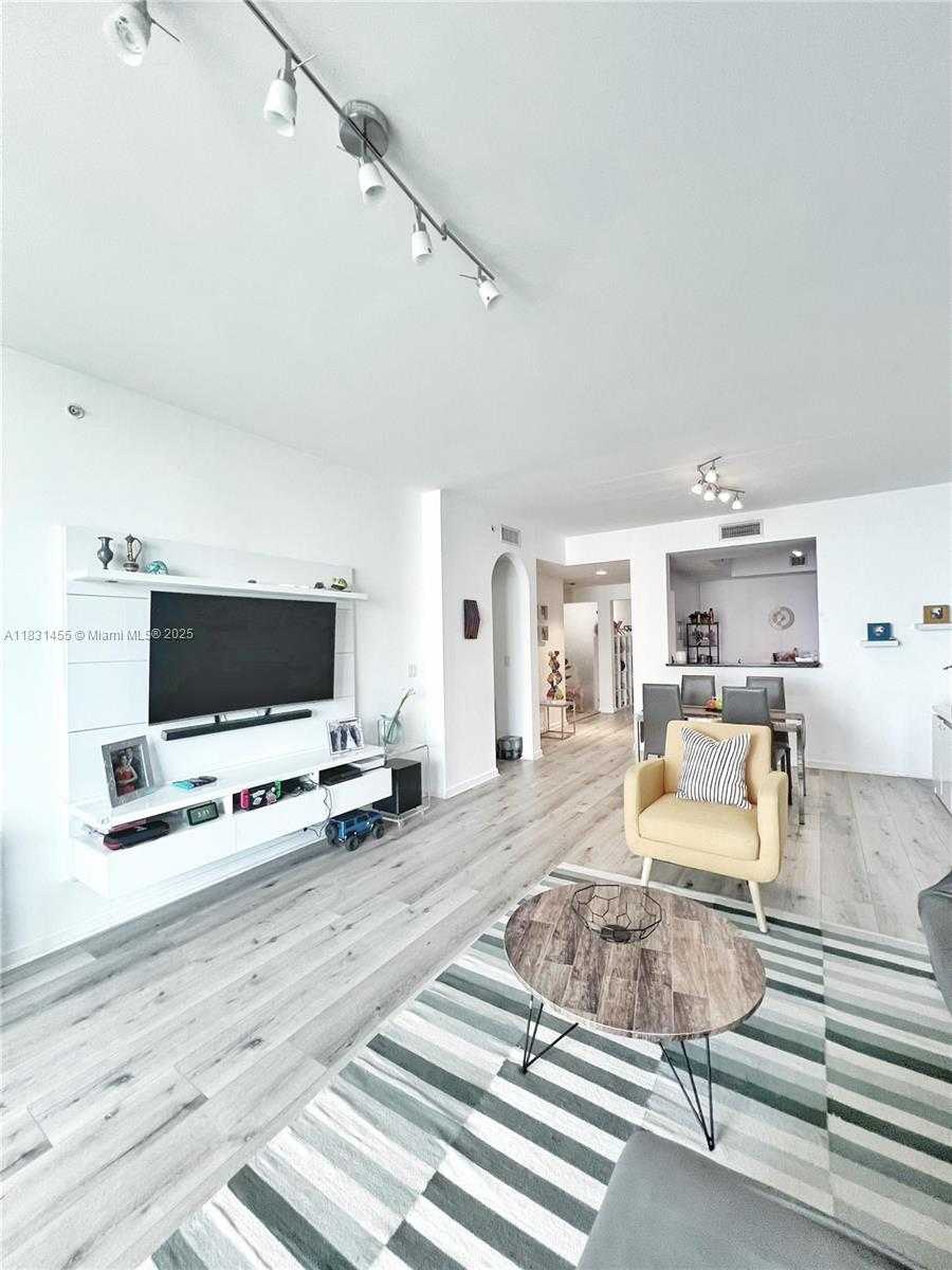 Small Image of 3340 NORTH EAST 190TH ST #1507, Aventura Number 13