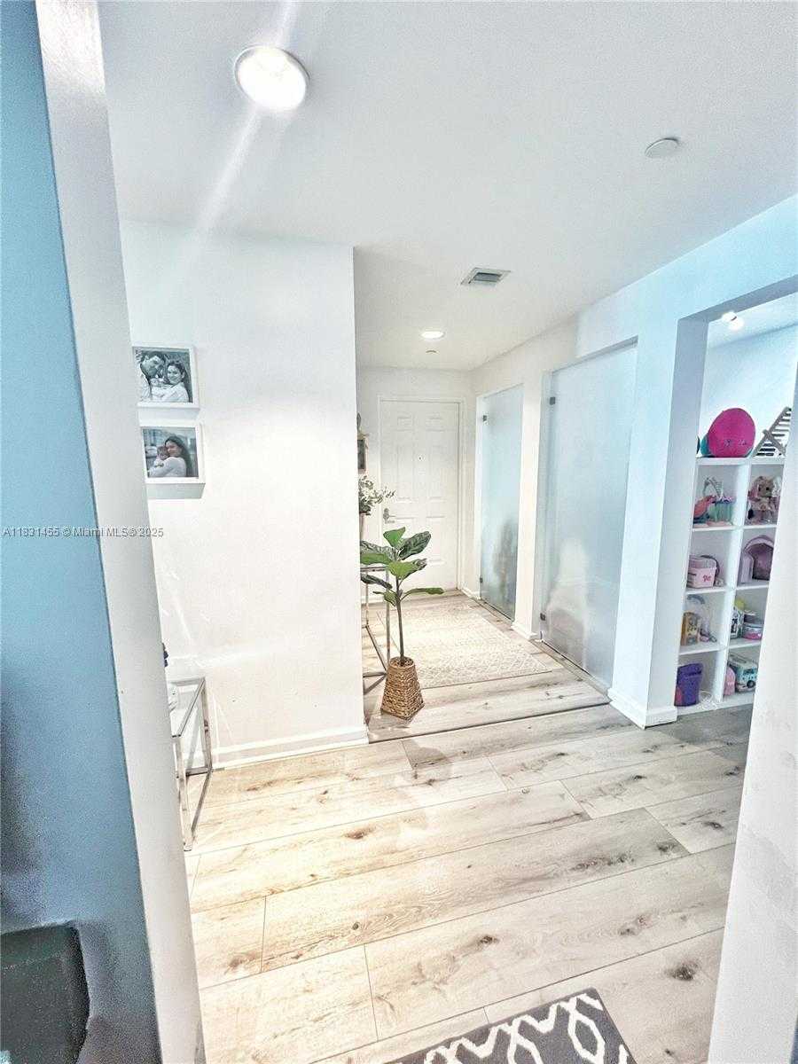 Small Image of 3340 NORTH EAST 190TH ST #1507, Aventura Number 14