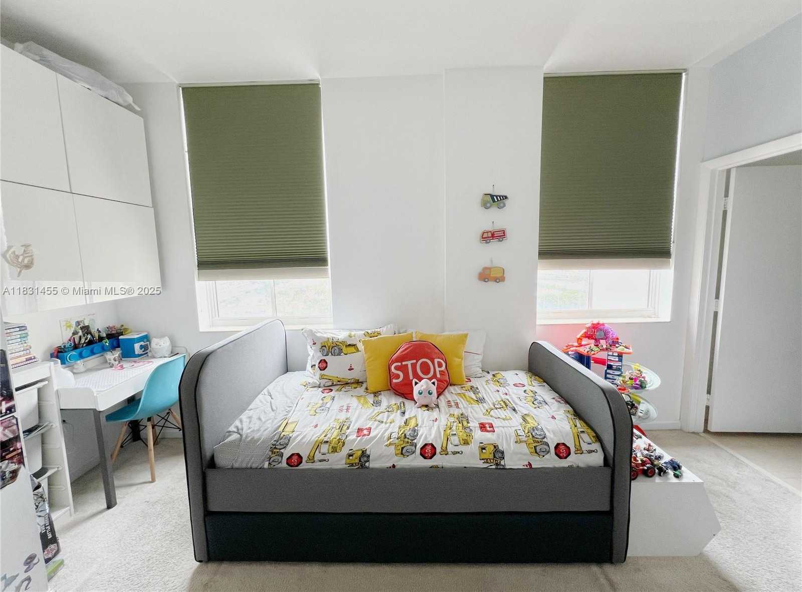 Small Image of 3340 NORTH EAST 190TH ST #1507, Aventura Number 28