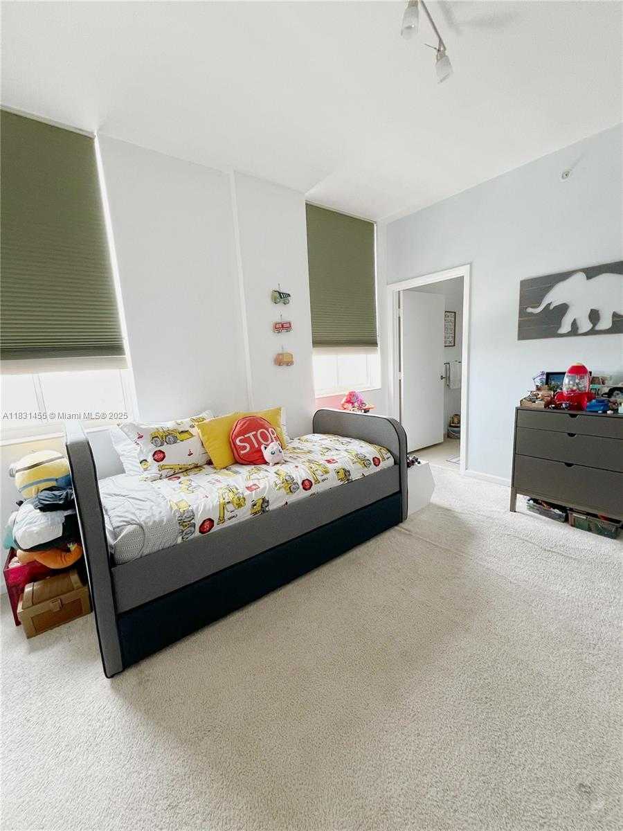 Small Image of 3340 NORTH EAST 190TH ST #1507, Aventura Number 29