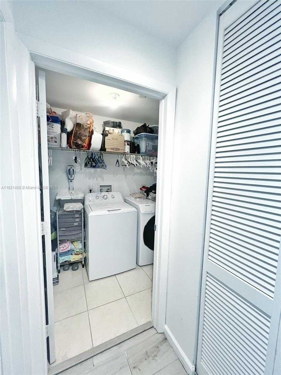Small Image of 3340 NORTH EAST 190TH ST #1507, Aventura Number 36