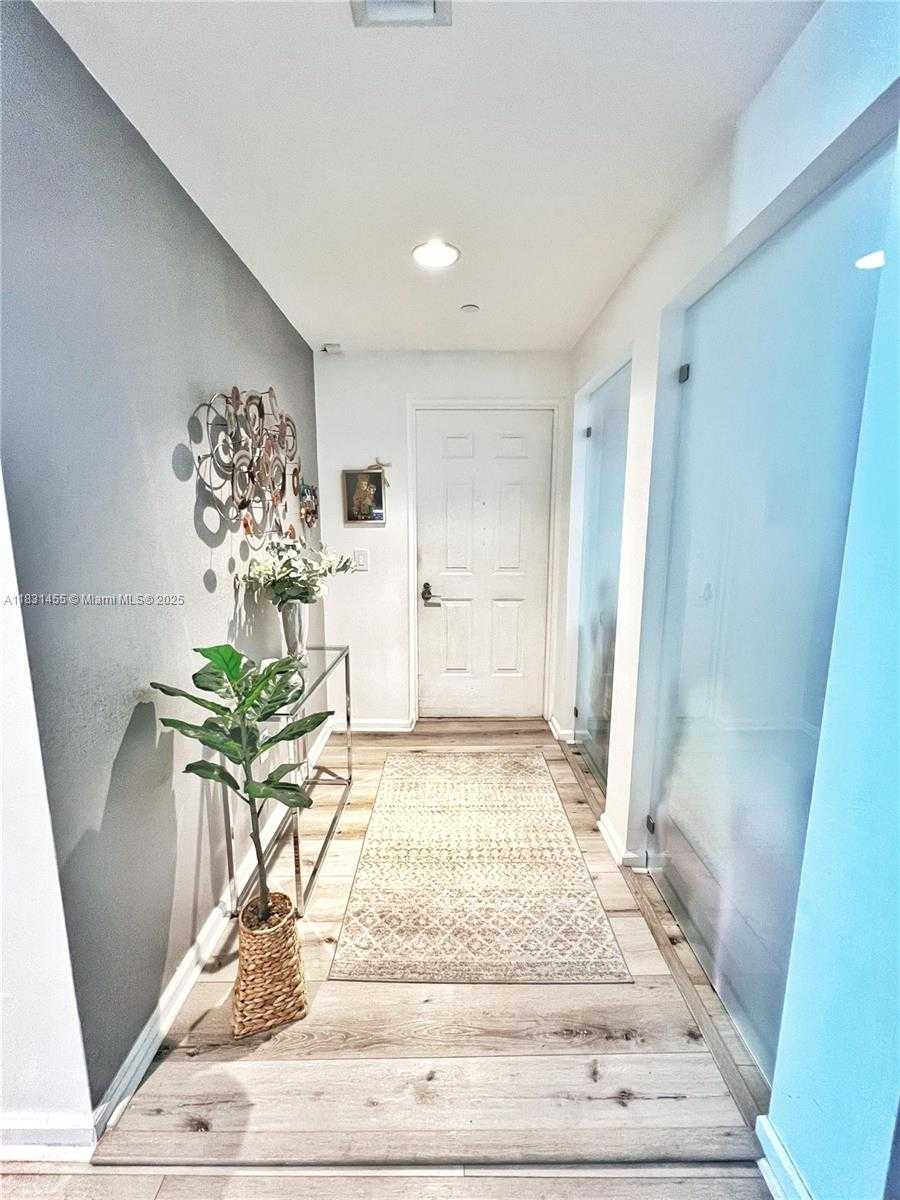 Small Image of 3340 NORTH EAST 190TH ST #1507, Aventura Number 6