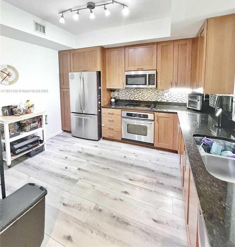 Small Image of 3340 NORTH EAST 190TH ST #1507, Aventura Number 8