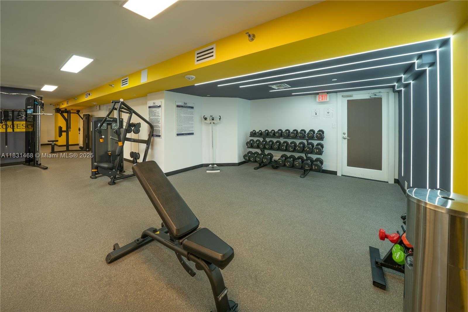 Small Image of 3500 MYSTIC POINTE DR #1908, Aventura Number 16