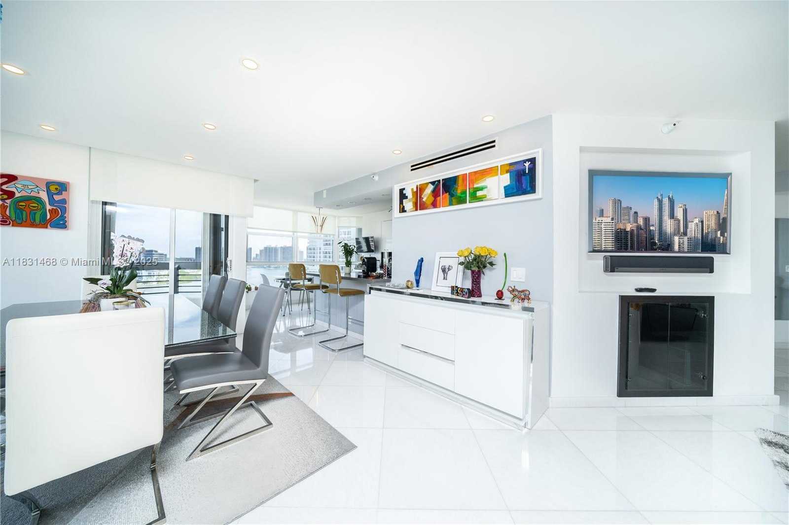 Small Image of 3500 MYSTIC POINTE DR #1908, Aventura Number 25