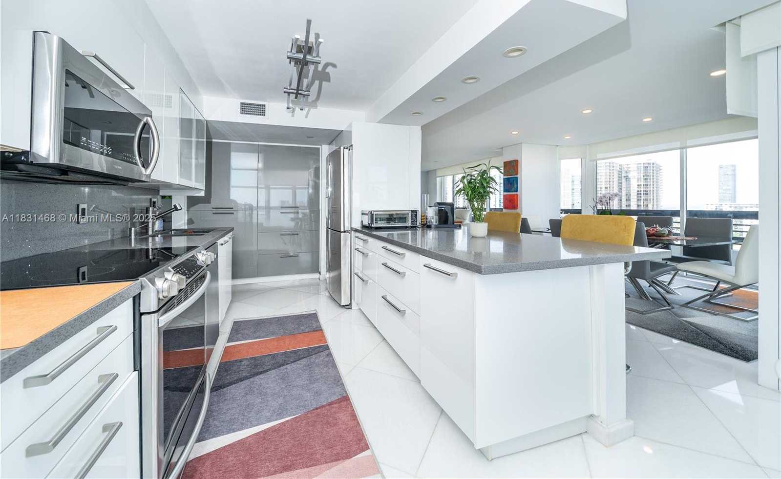 Small Image of 3500 MYSTIC POINTE DR #1908, Aventura Number 27