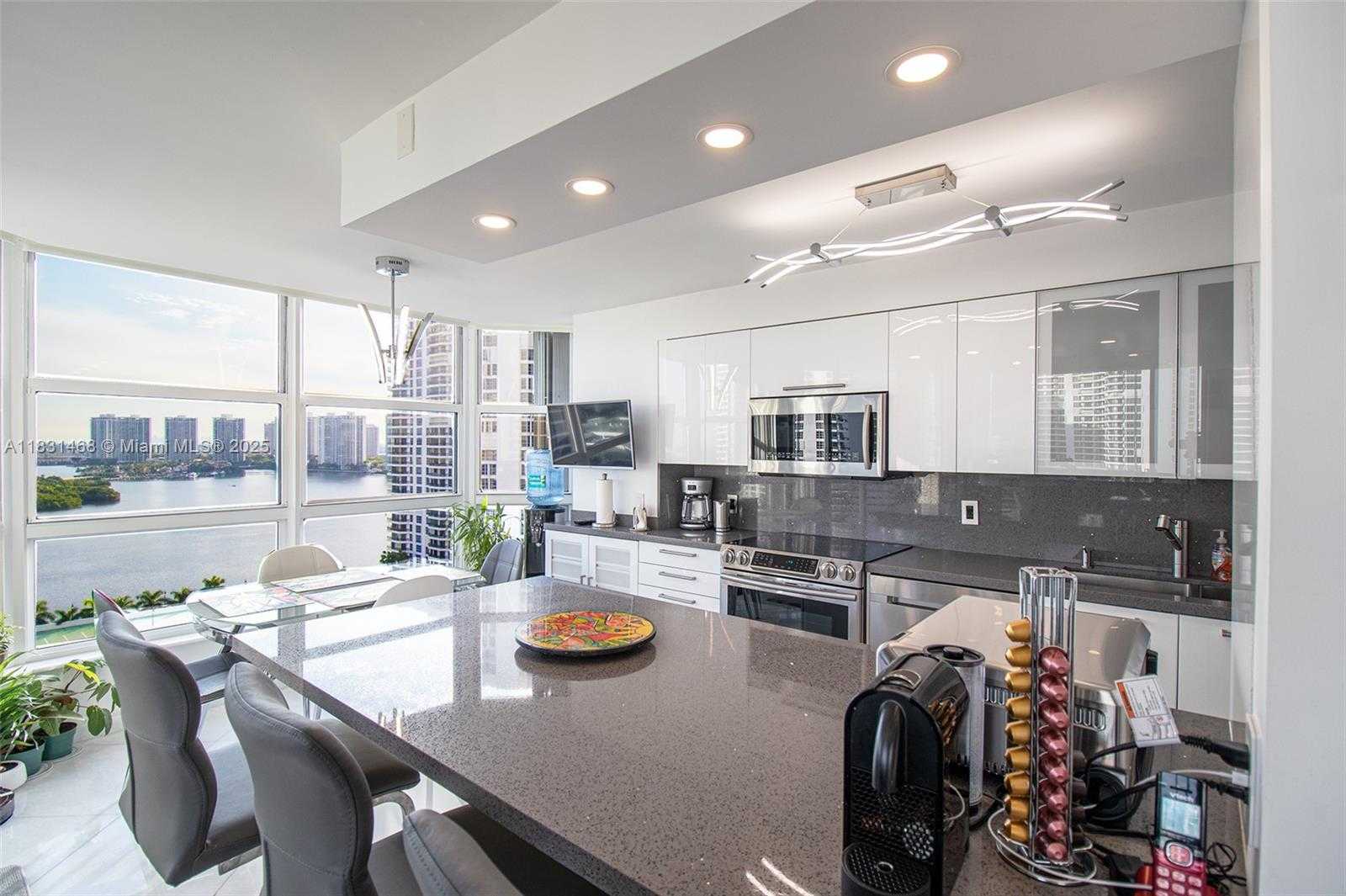 Small Image of 3500 MYSTIC POINTE DR #1908, Aventura Number 7