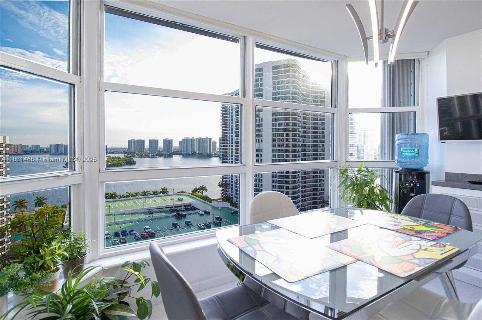 Small Image of 3500 MYSTIC POINTE DR #1908, Aventura Number 8