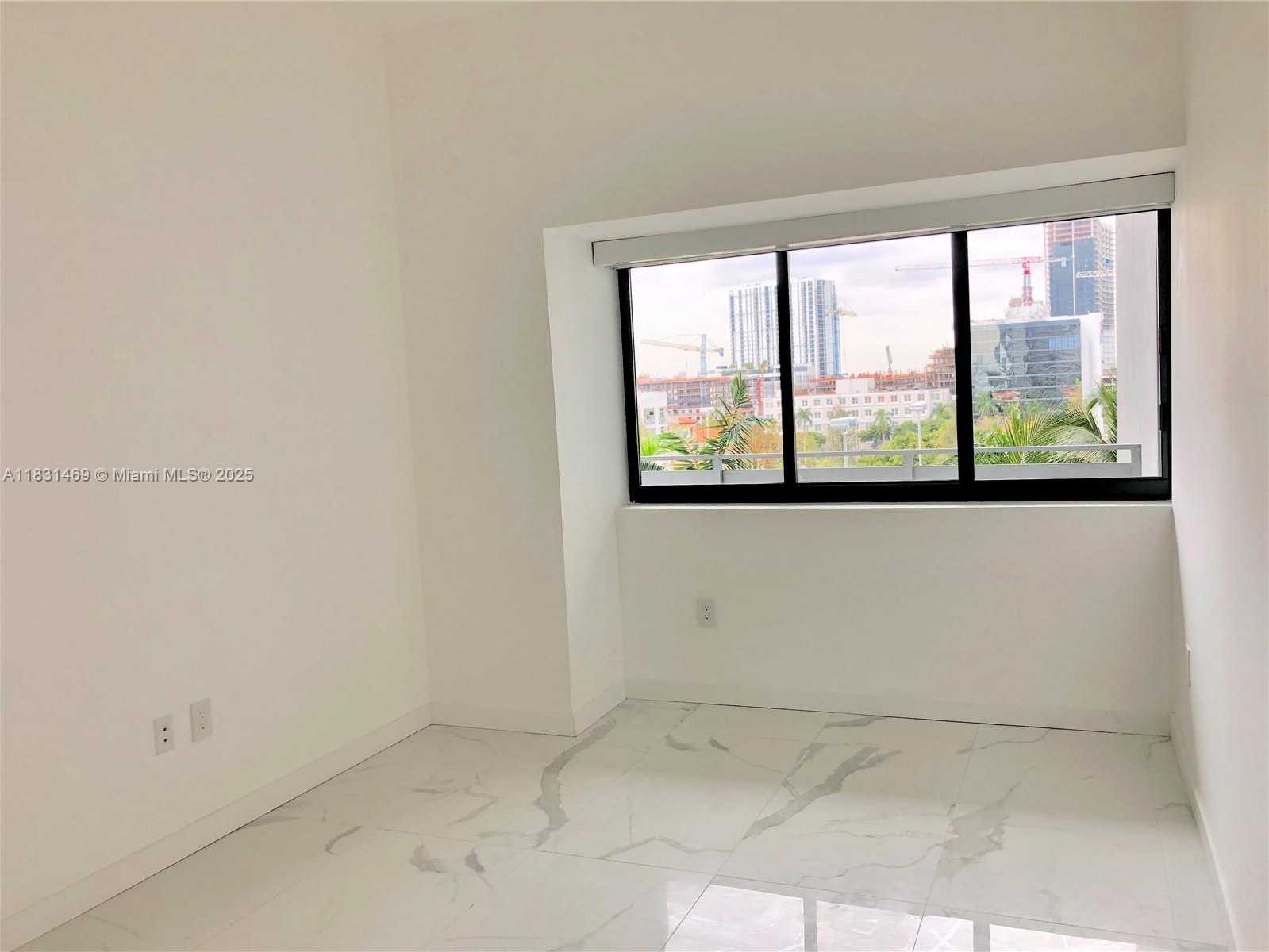 Small Image of 480 NORTH EAST 31ST ST #705, Miami Number 10