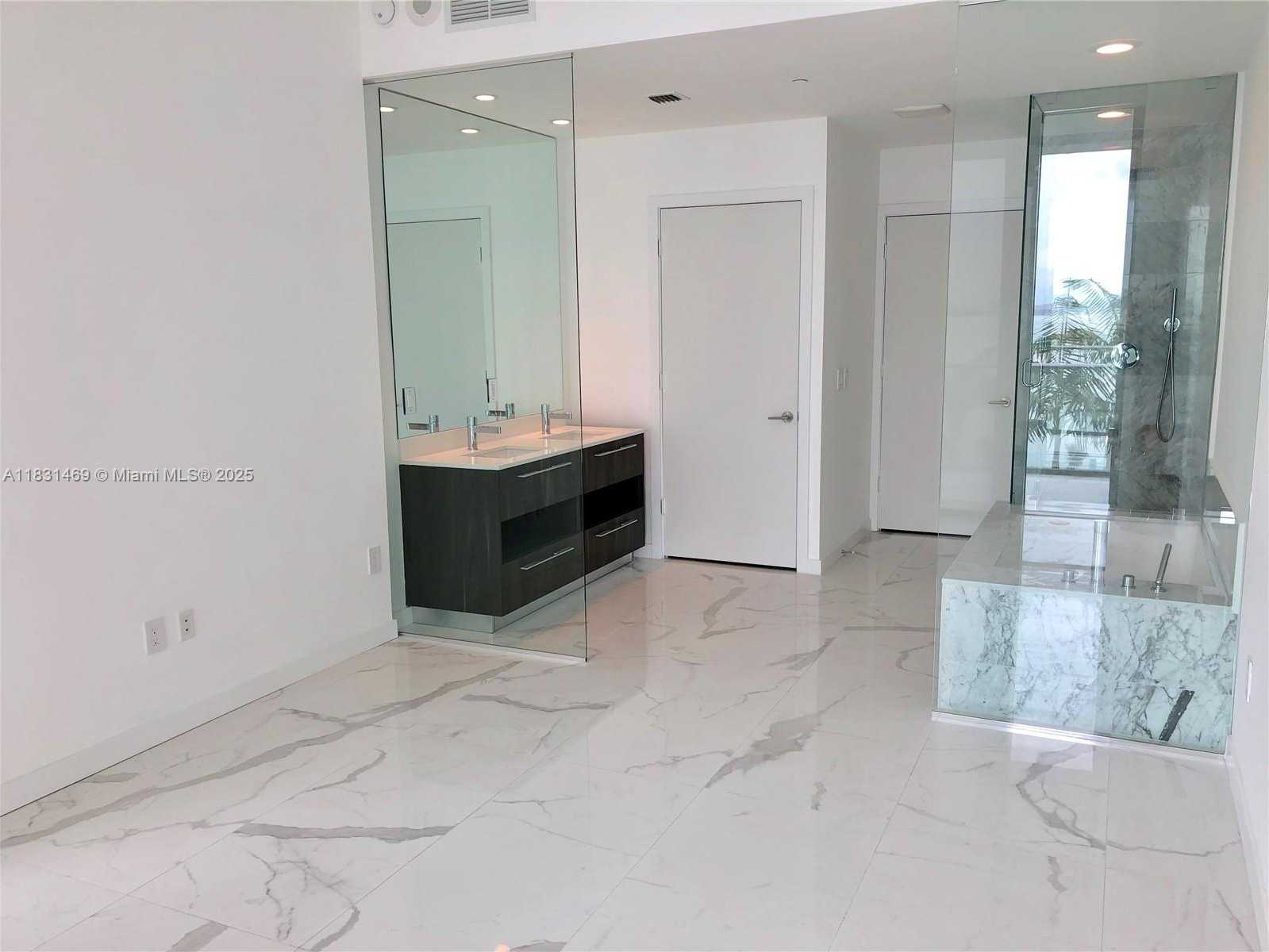 Small Image of 480 NORTH EAST 31ST ST #705, Miami Number 7
