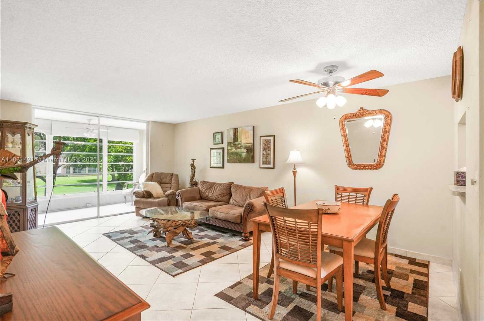 Small Image of 9261 SUNRISE LAKES BLVD #203, Sunrise Number 1