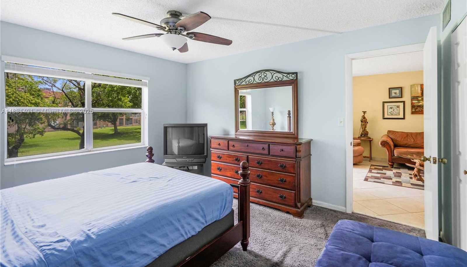 Small Image of 9261 SUNRISE LAKES BLVD #203, Sunrise Number 29