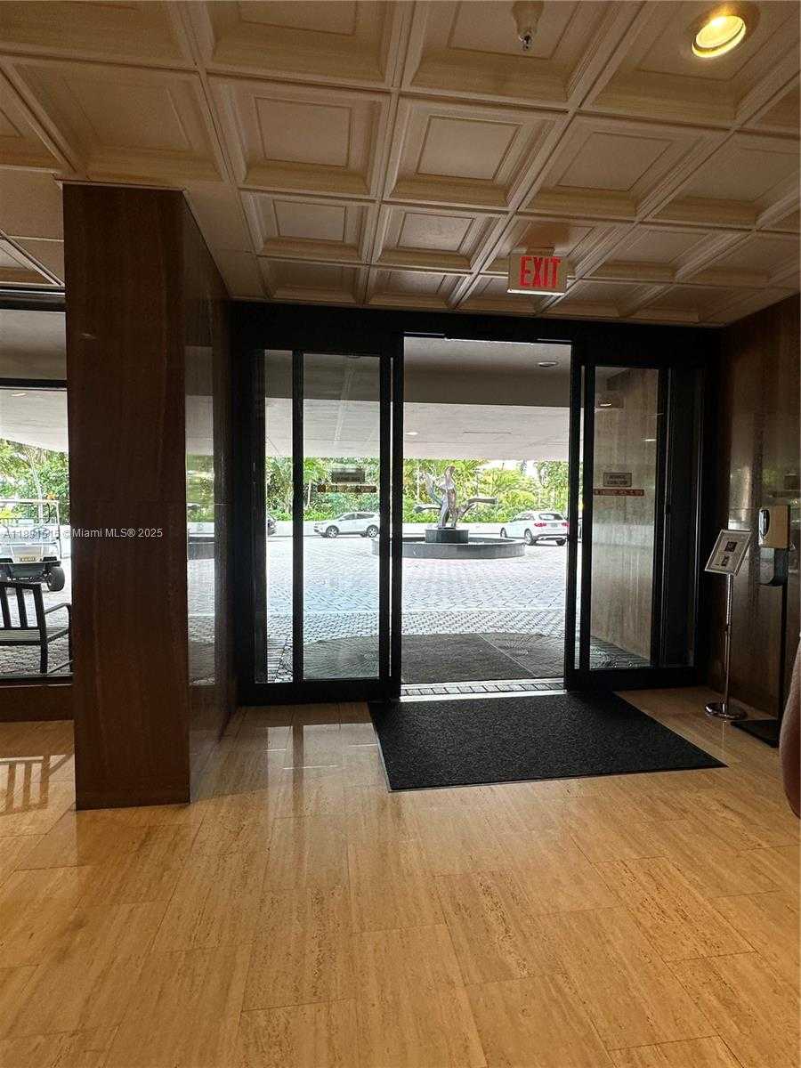 Small Image of 2333 BRICKELL AVE #901, Miami Number 10