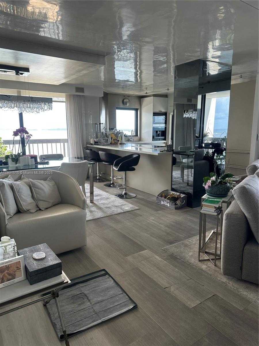 Small Image of 2333 BRICKELL AVE #901, Miami Number 21