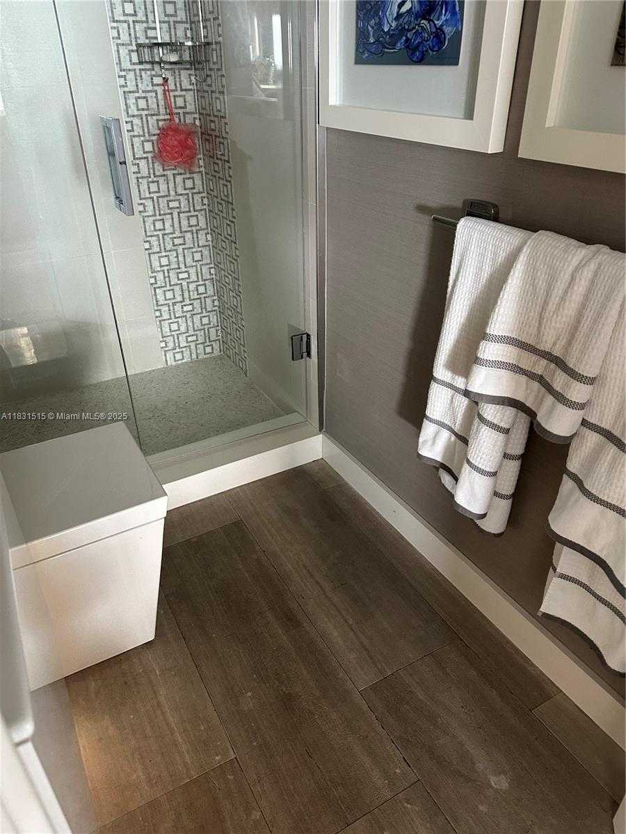 Small Image of 2333 BRICKELL AVE #901, Miami Number 23