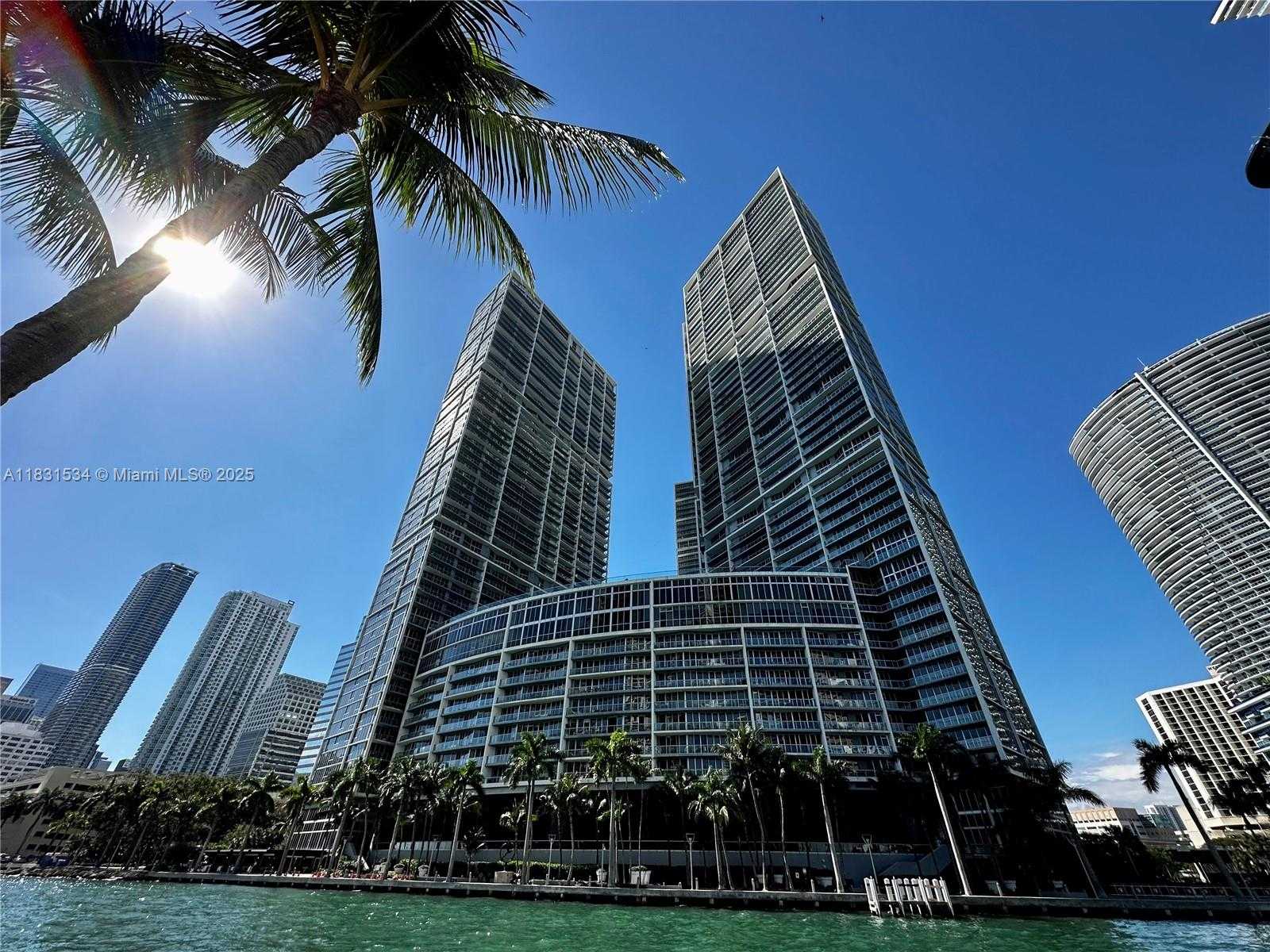 Small Image of 495 BRICKELL AVE #5106 (remodeled), Miami Number 21