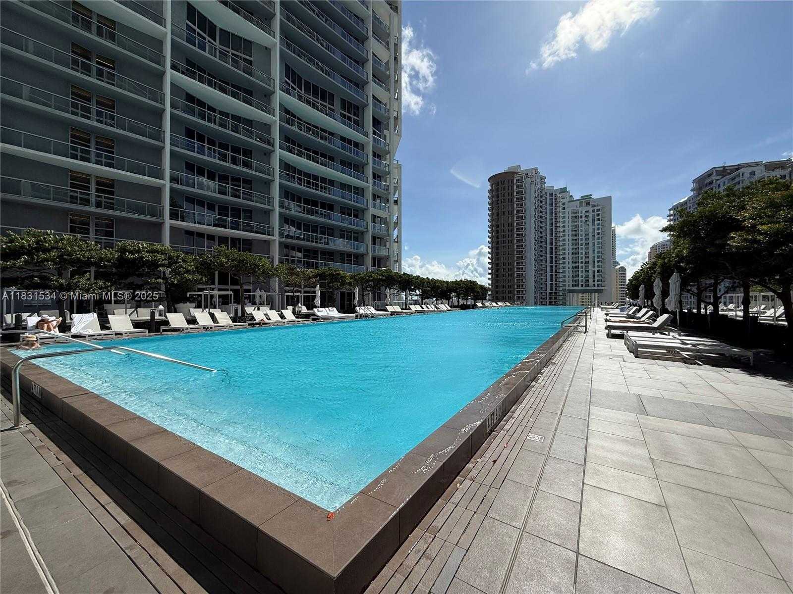 Small Image of 495 BRICKELL AVE #5106 (remodeled), Miami Number 24
