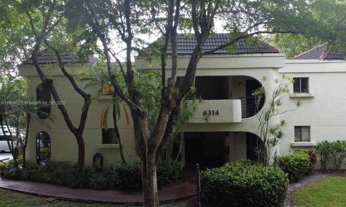 Small Image of 6314 WEST LONGBOAT LN W #104, Boca Raton Number 16