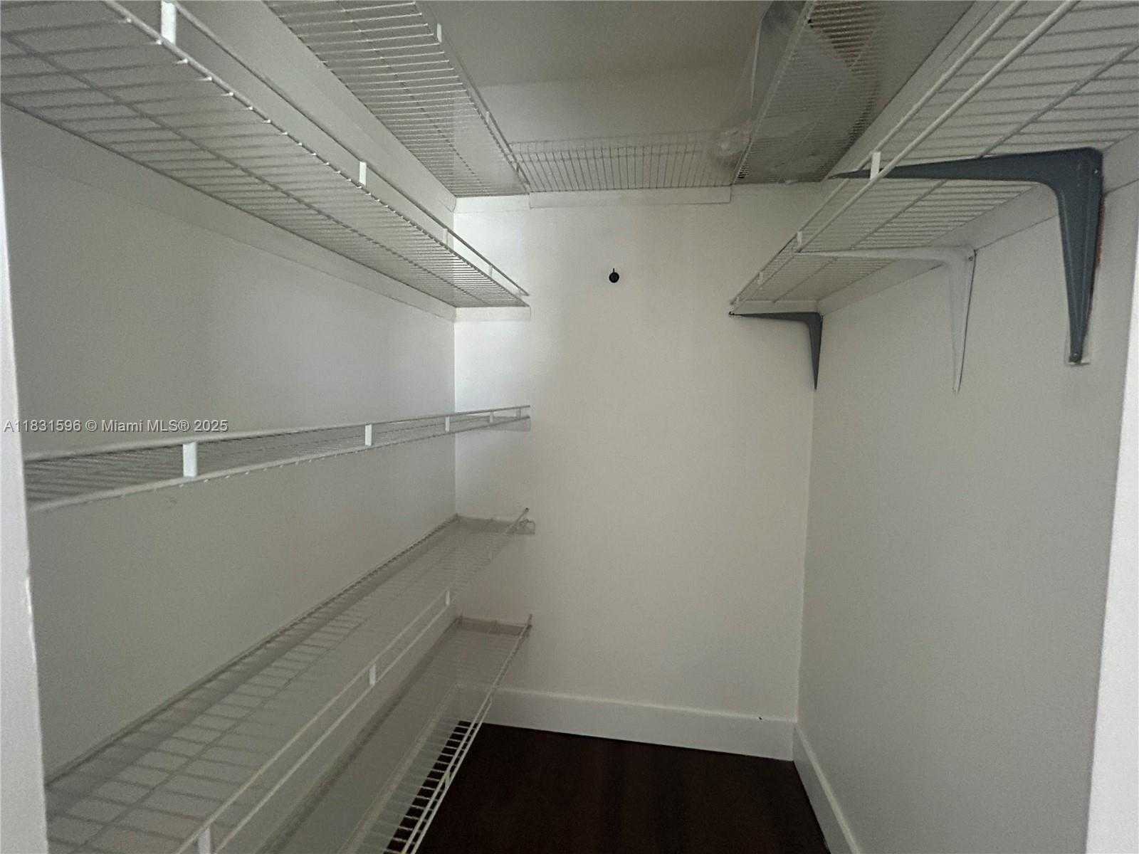 Small Image of 1020 94TH ST #202, Bay Harbor Islands Number 11