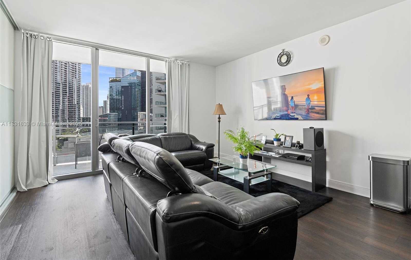 Small Image of 90 SOUTH WEST 3RD ST #2214, Miami Number 10