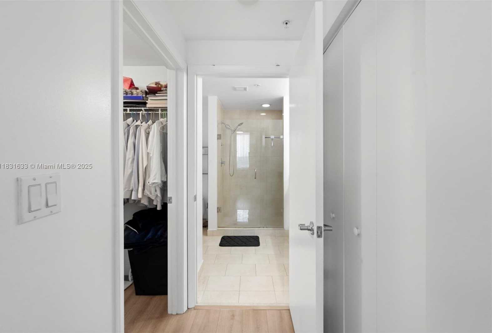 Small Image of 90 SOUTH WEST 3RD ST #2214, Miami Number 17