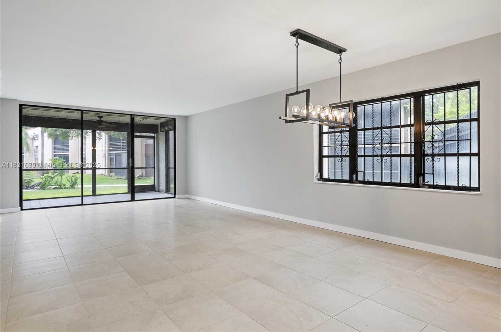 Small Image of 20801 SAN SIMEON WAY #105, Miami Number 8