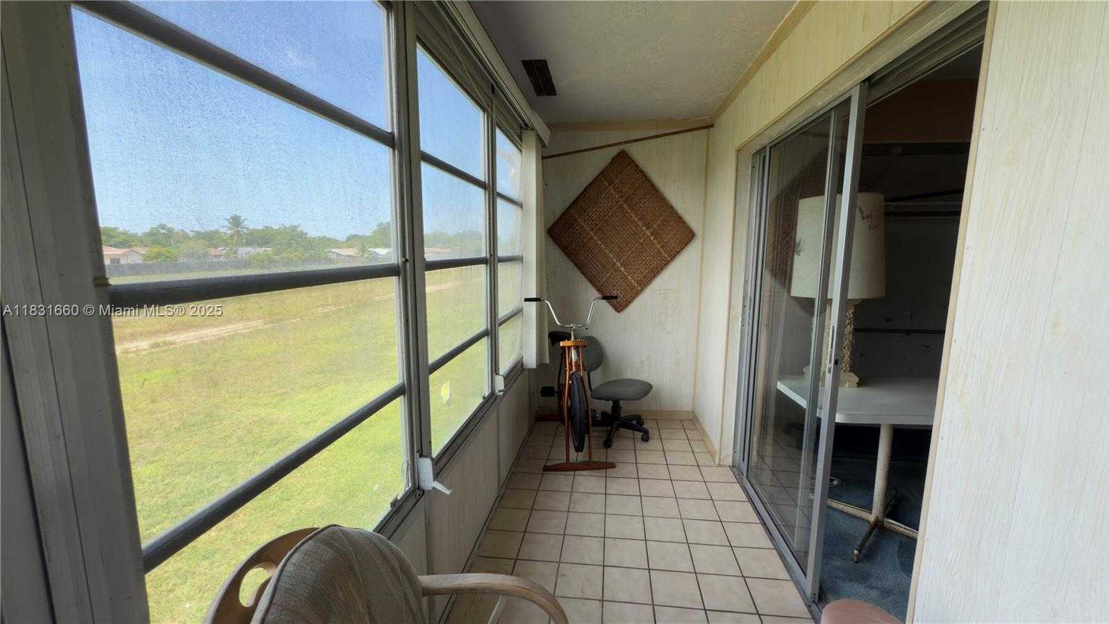 Small Image of 9121 SUNRISE LAKES BLVD #210, Sunrise Number 11