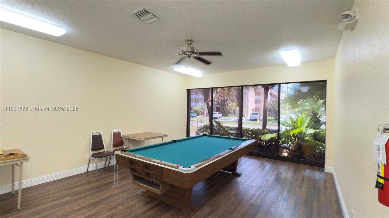 Small Image of 9121 SUNRISE LAKES BLVD #210, Sunrise Number 17