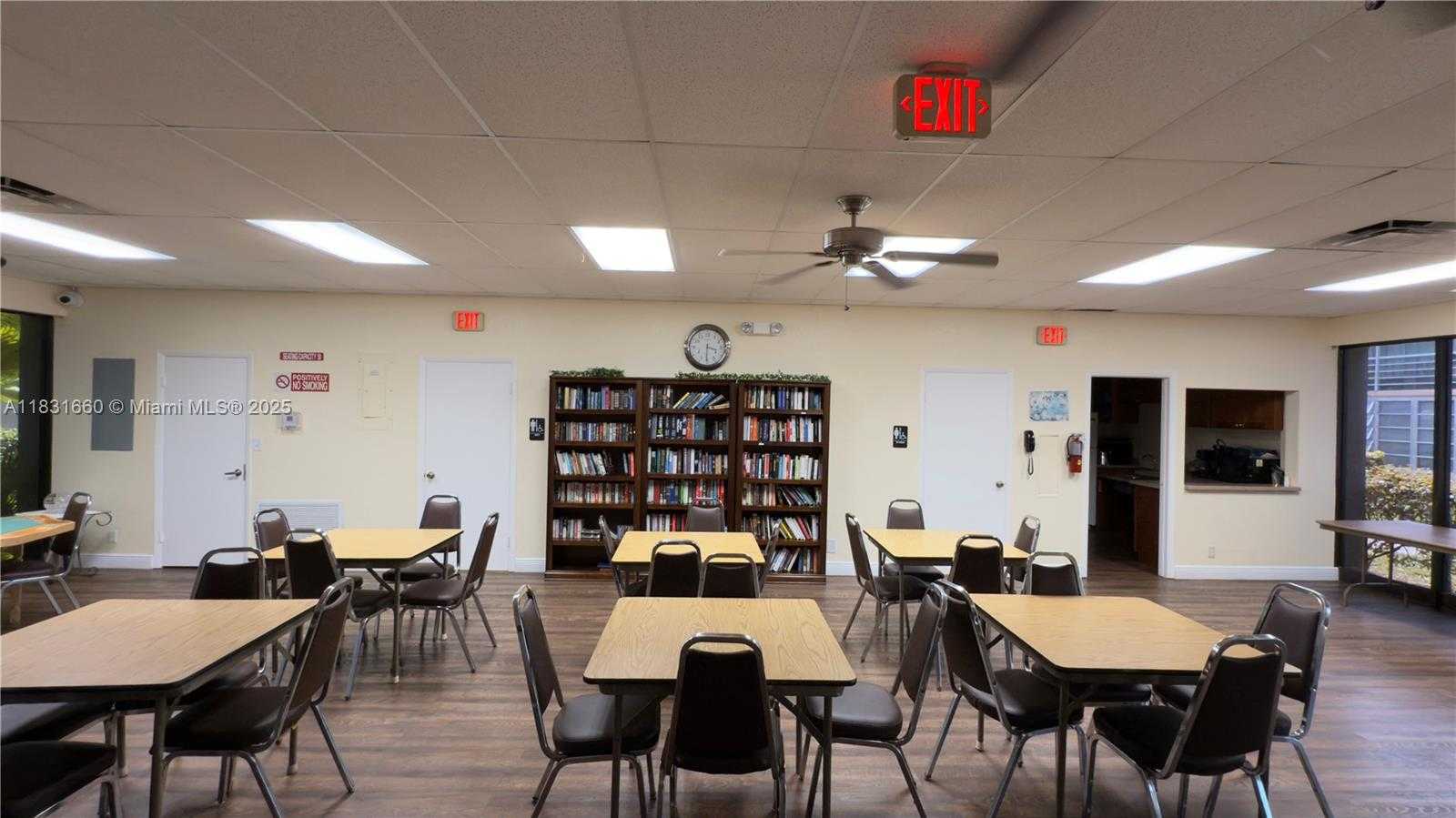 Small Image of 9121 SUNRISE LAKES BLVD #210, Sunrise Number 19
