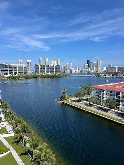 Small Image of 3250 NORTH EAST 188TH ST #904, Aventura Number 2