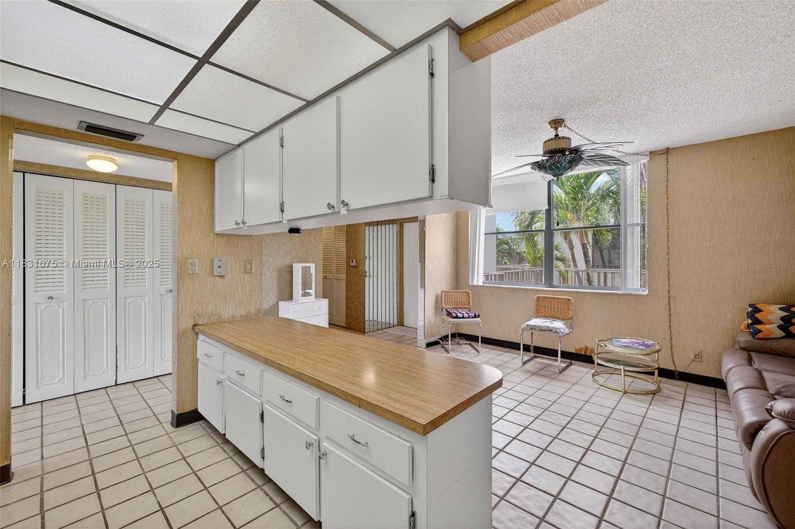 Small Image of 20381 NORTH EAST 30TH AVE #410-7, Aventura Number 20