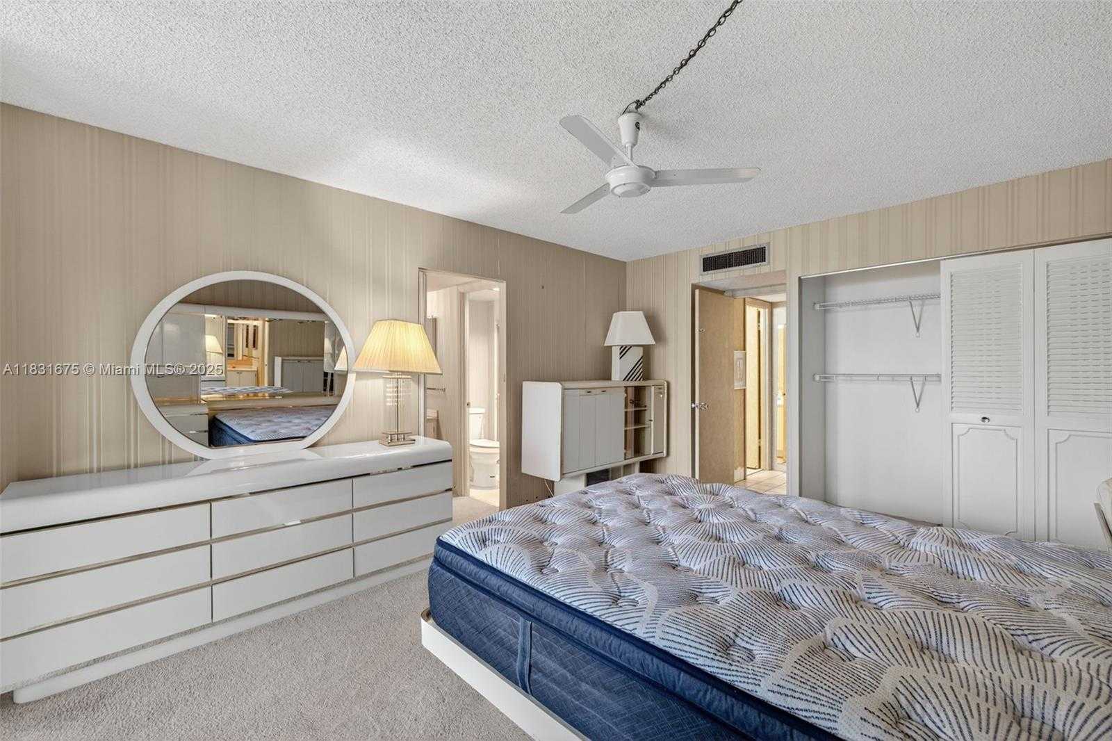 Small Image of 20381 NORTH EAST 30TH AVE #410-7, Aventura Number 24