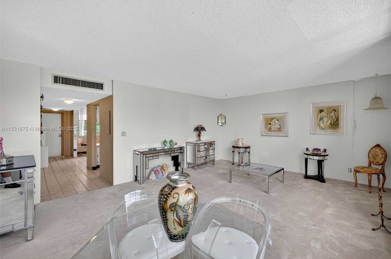 Small Image of 20381 NORTH EAST 30TH AVE #410-7, Aventura Number 26