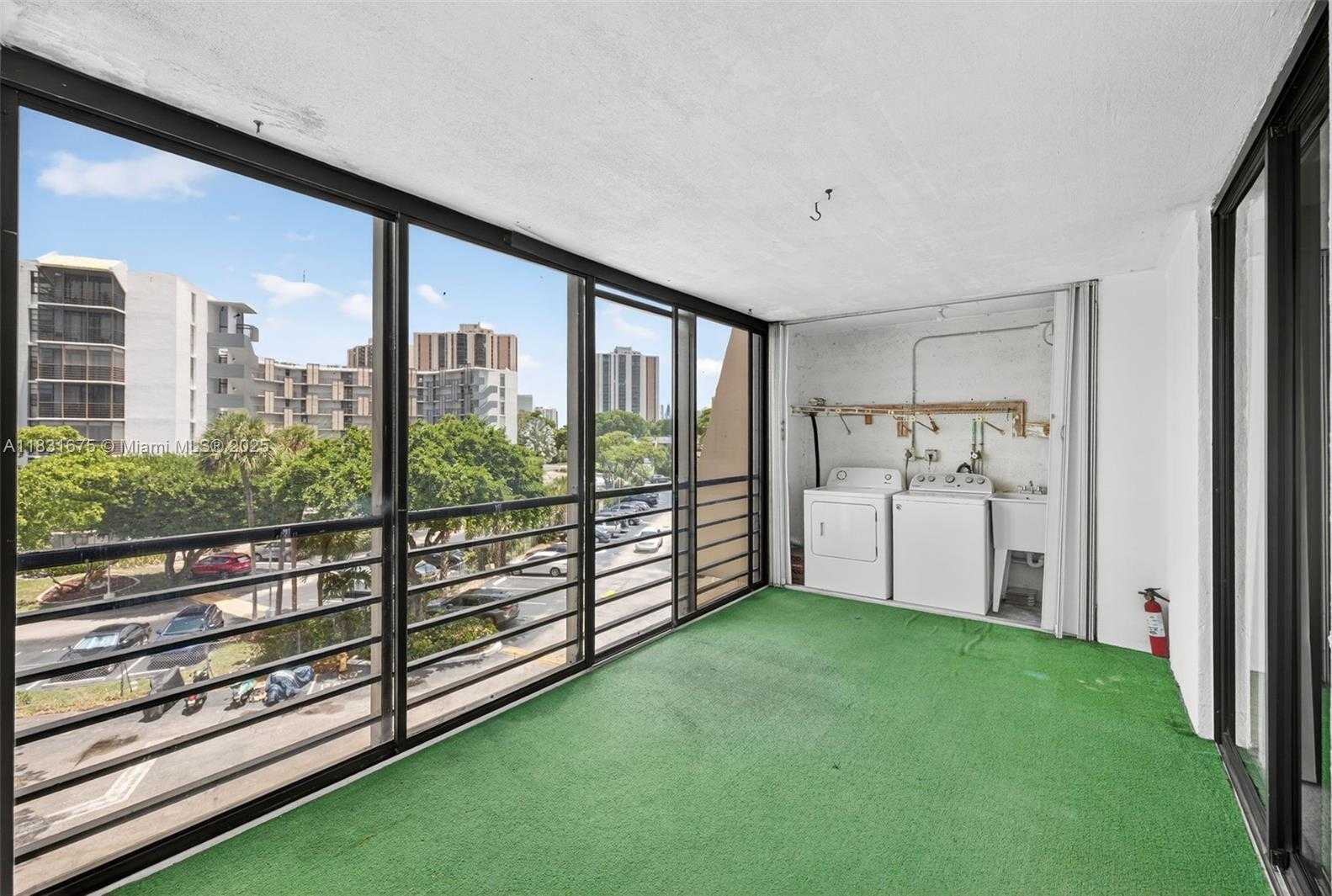 Small Image of 20381 NORTH EAST 30TH AVE #410-7, Aventura Number 27