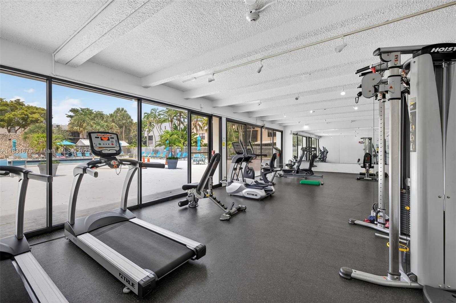 Small Image of 20381 NORTH EAST 30TH AVE #410-7, Aventura Number 39
