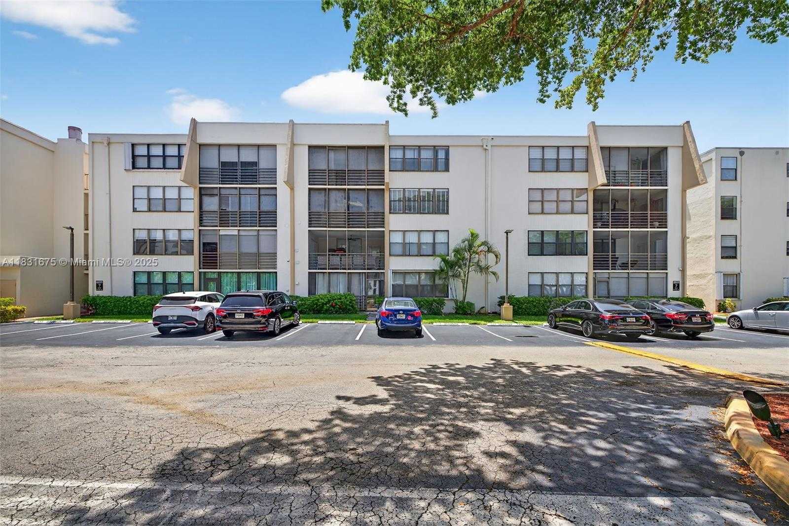 Small Image of 20381 NORTH EAST 30TH AVE #410-7, Aventura Number 46