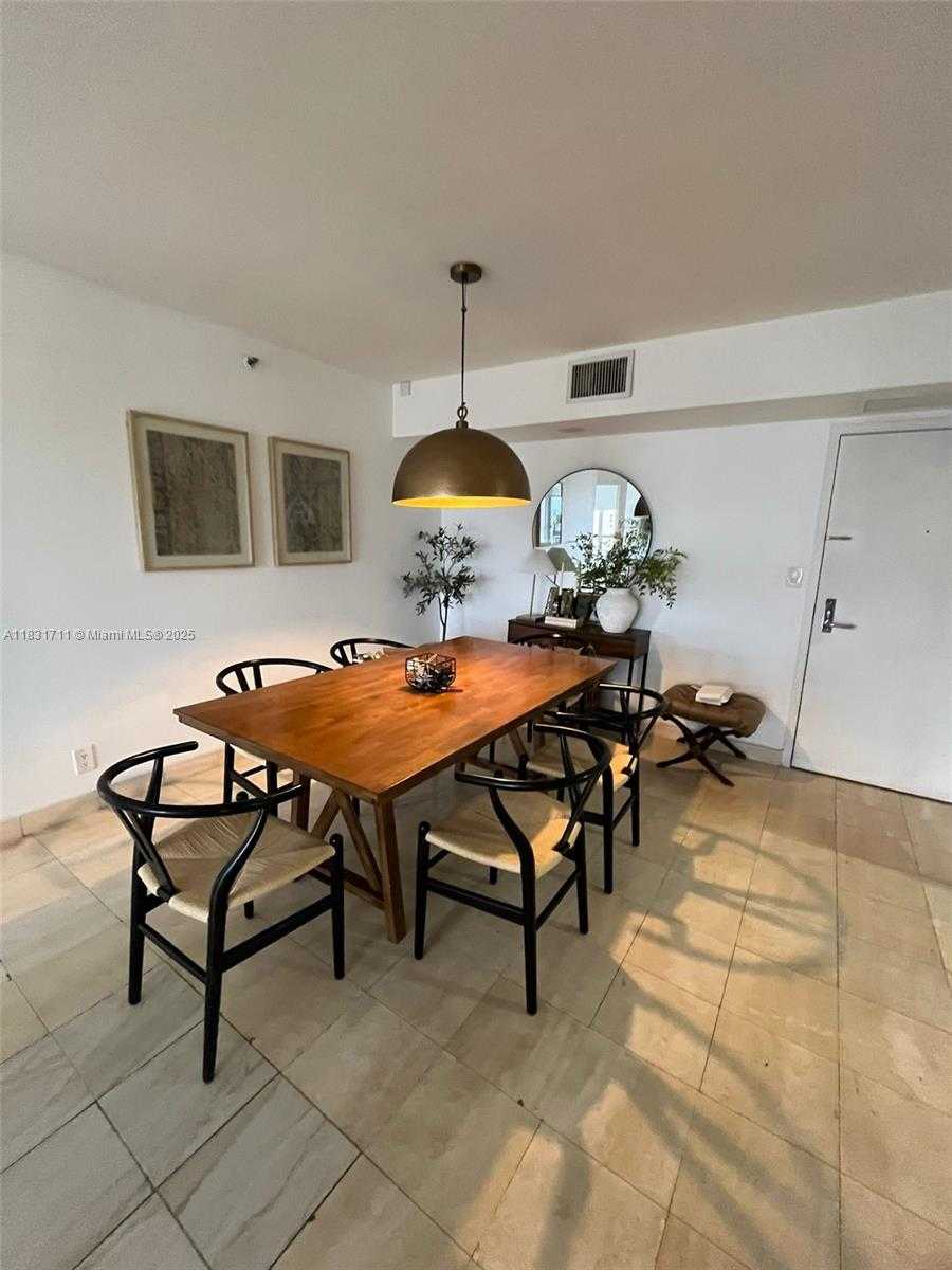 Small Image of 3600 NORTH EAST MYSTIC POINTE DR #1010, Aventura Number 3