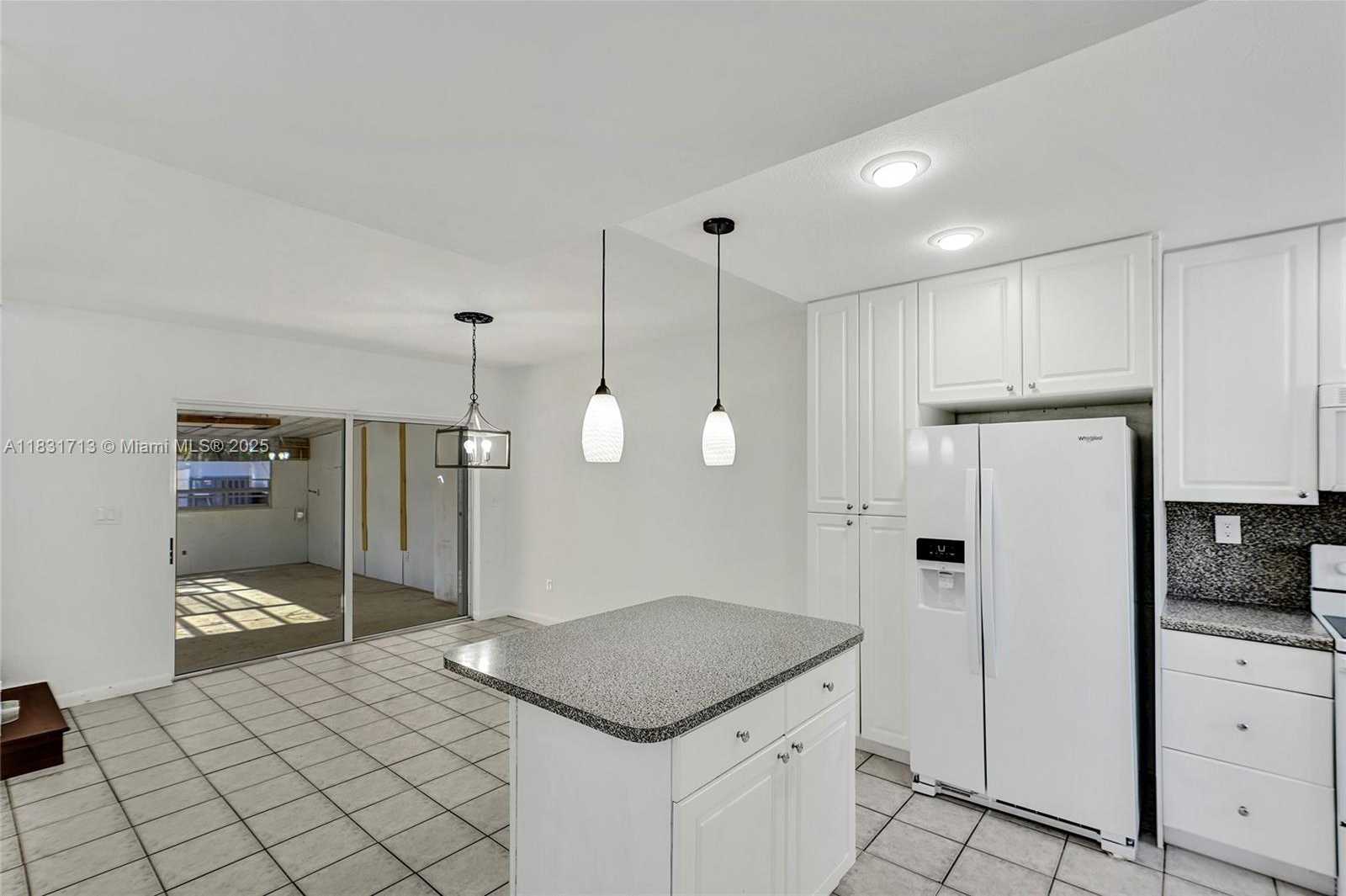 Small Image of 7310 SOUTH MIAMI LAKEWAY S, Miami Lakes Number 17