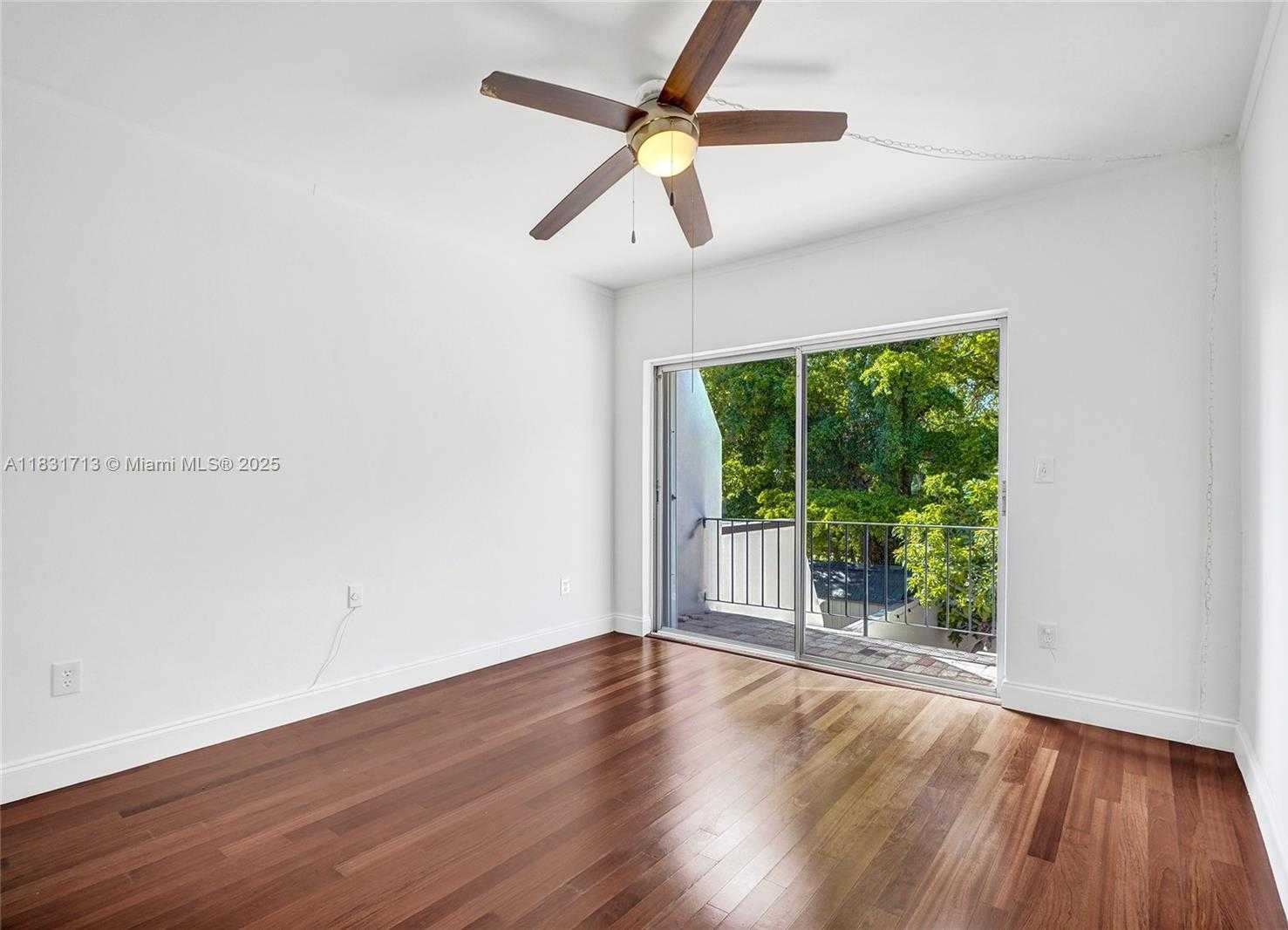 Small Image of 7310 SOUTH MIAMI LAKEWAY S, Miami Lakes Number 36