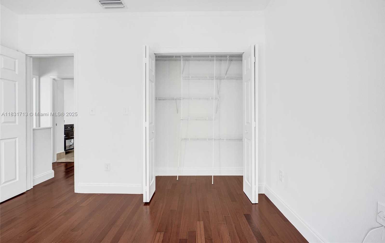 Small Image of 7310 SOUTH MIAMI LAKEWAY S, Miami Lakes Number 40