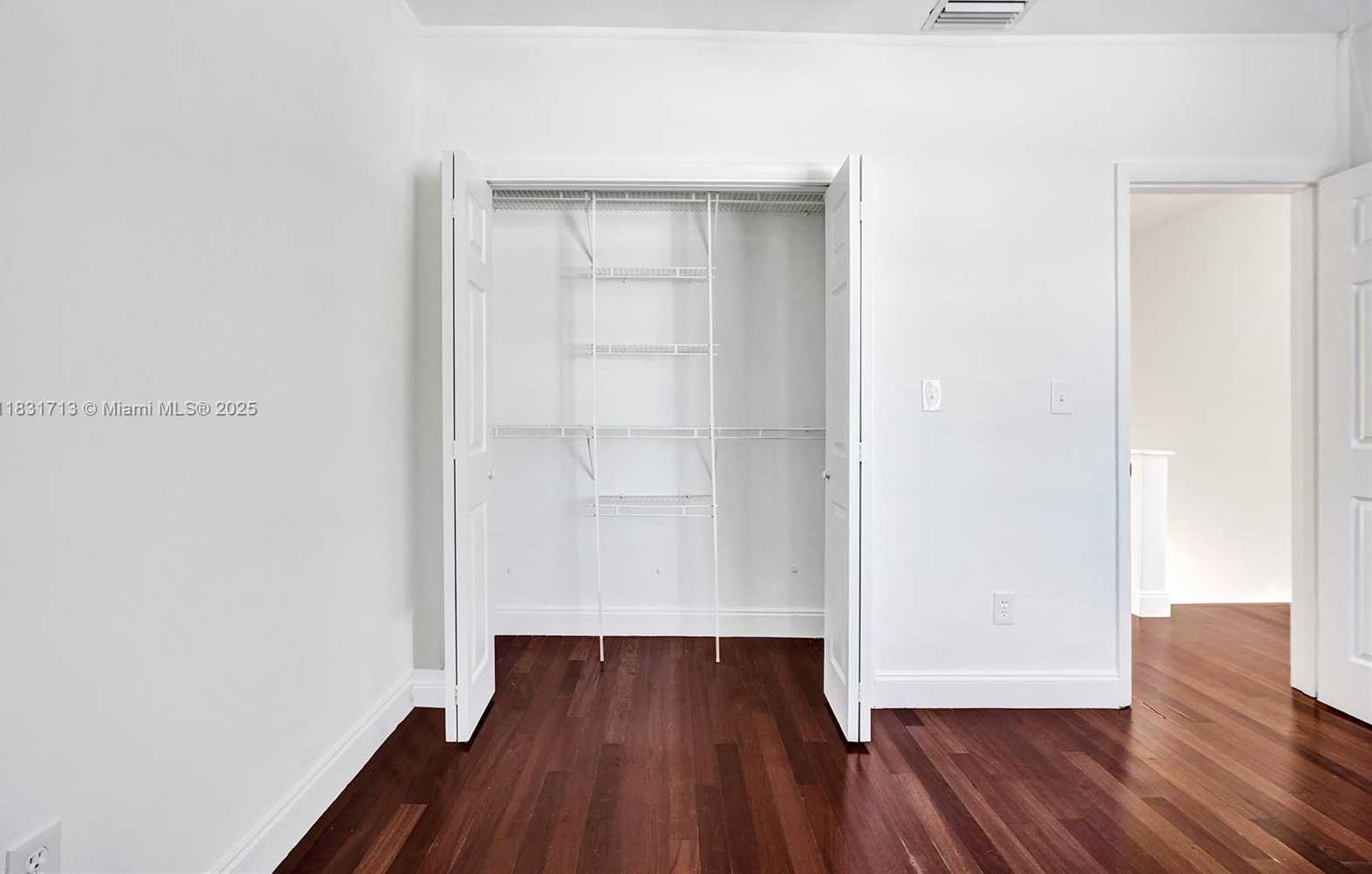 Small Image of 7310 SOUTH MIAMI LAKEWAY S, Miami Lakes Number 49