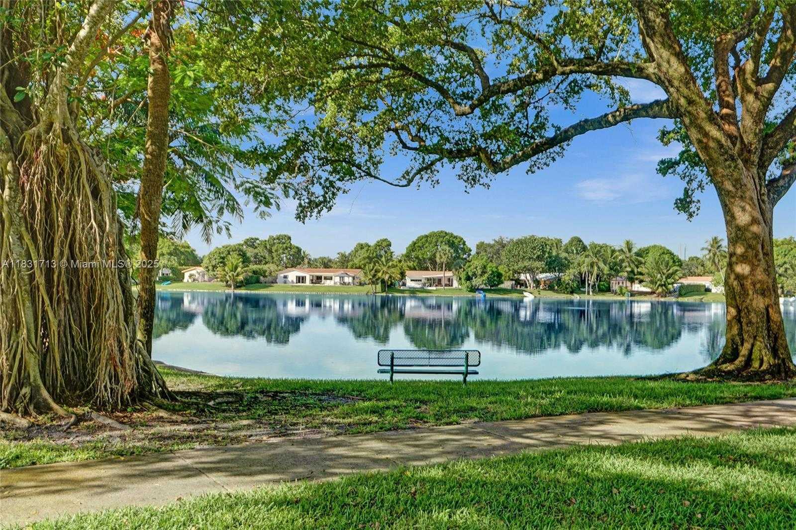 Small Image of 7310 SOUTH MIAMI LAKEWAY S, Miami Lakes Number 59