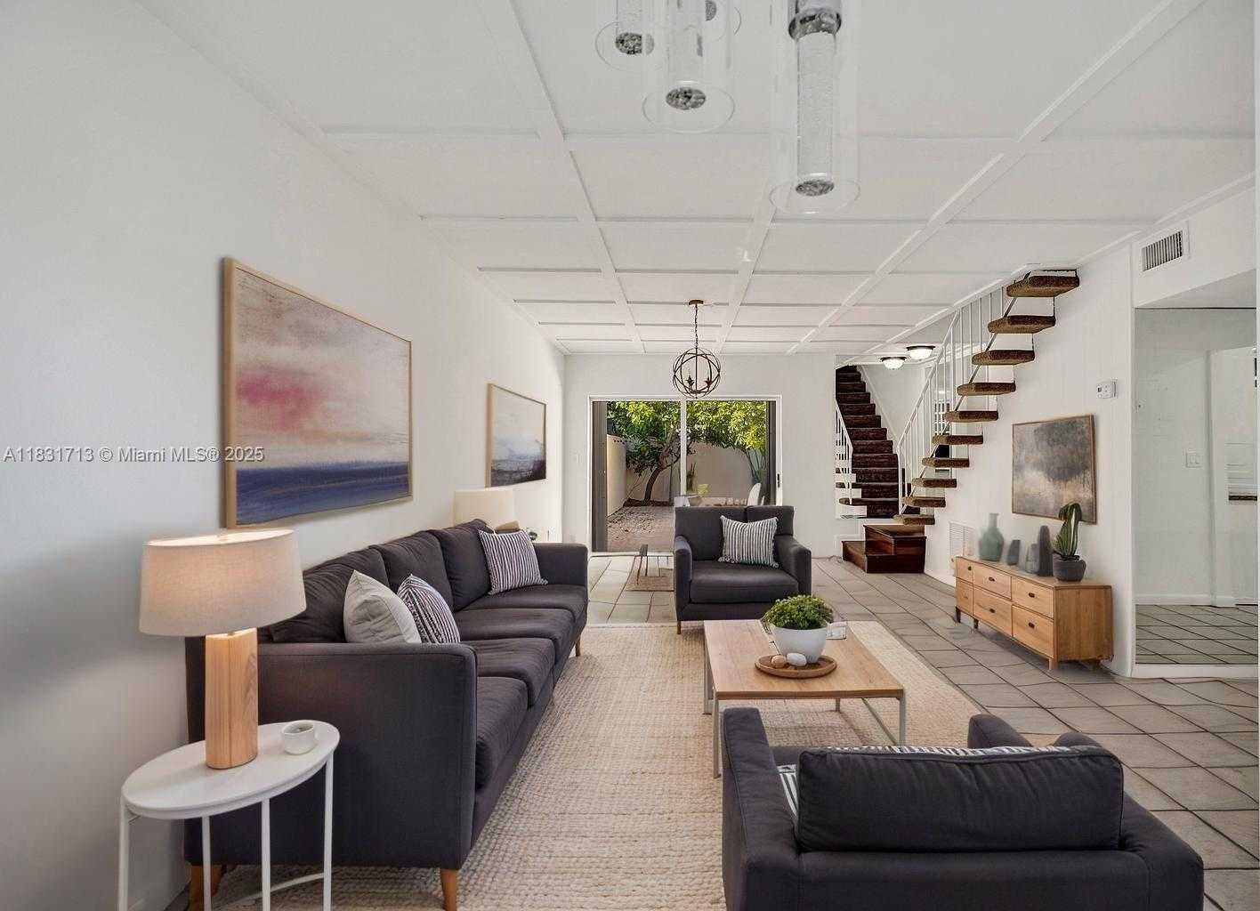 Small Image of 7310 SOUTH MIAMI LAKEWAY S, Miami Lakes Number 9