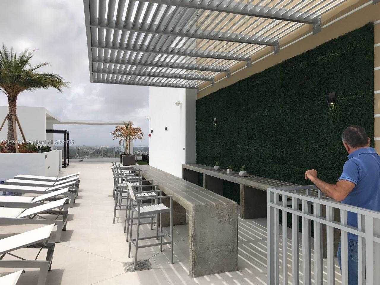 Small Image of 1010 SW 2ND AVE #1509, Miami Number 16